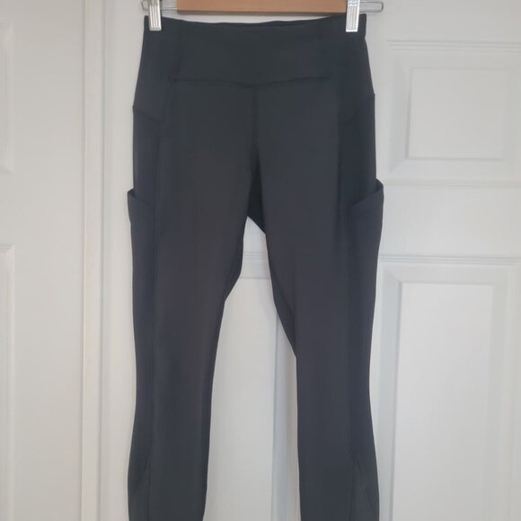 Luluemon winter brushed leggings size 4 - Picture 1 of 2